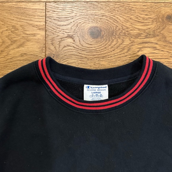 Champion sweatshirt.Size L. Excellent condition. - Picture 5 of 5